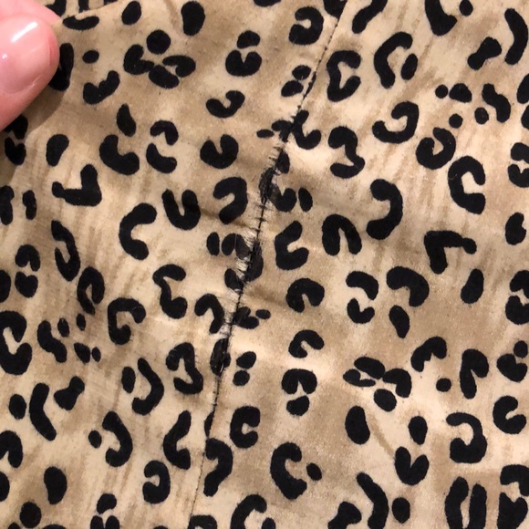 Cheetah Print Blazer - Picture 7 of 7